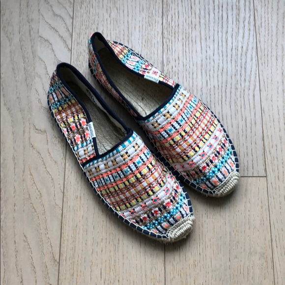 Soludos - Picture 1 of 2